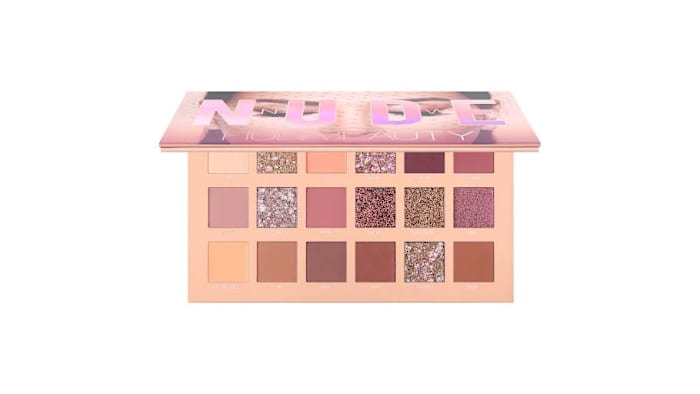 HUDA Beauty new nude eyeshadow palette